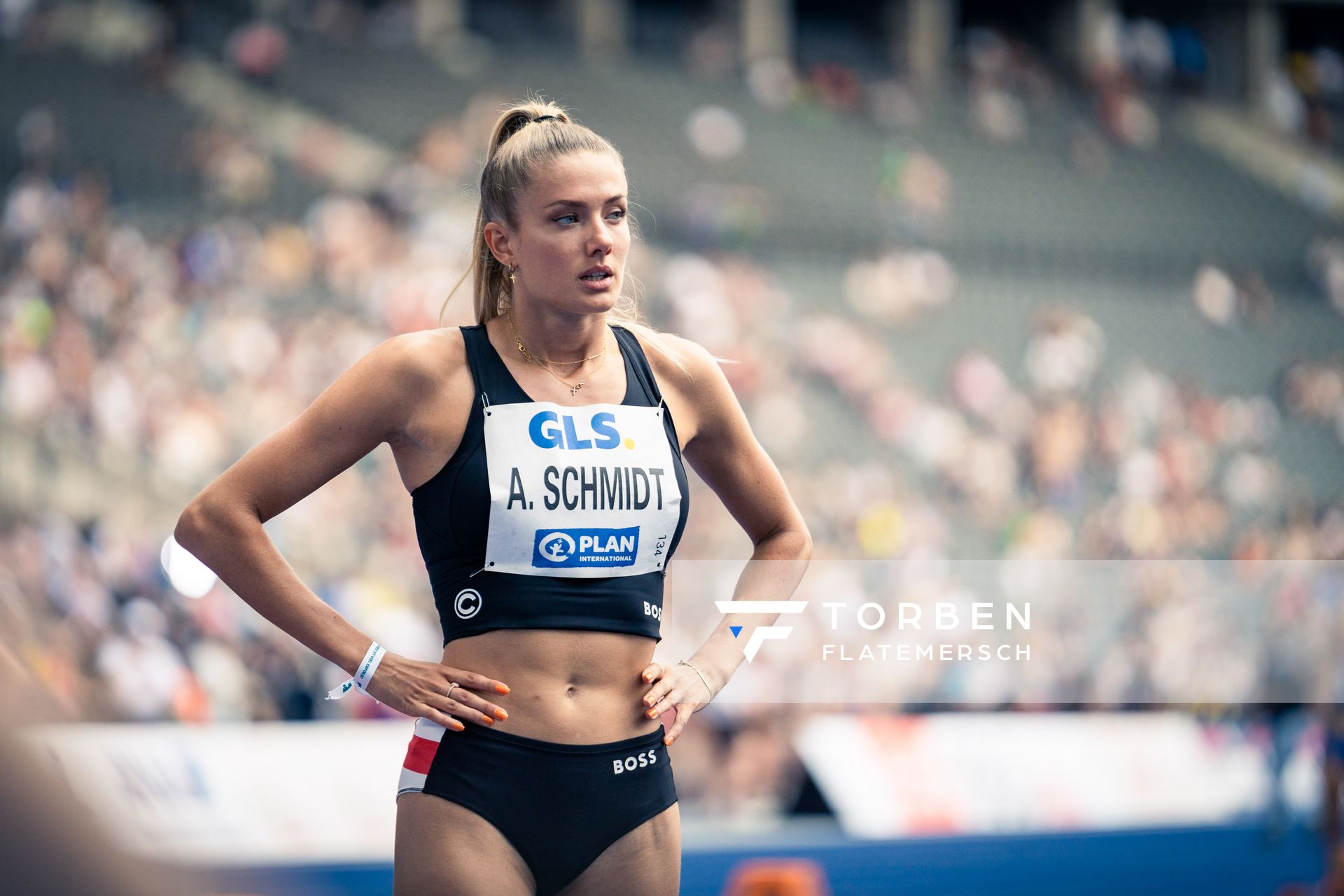 Alica Schmidt (SCC Berlin) waehrend der deutschen Leichtathletik-Meisterschaften im Olympiastadion am 25.06.2022 in Berlin